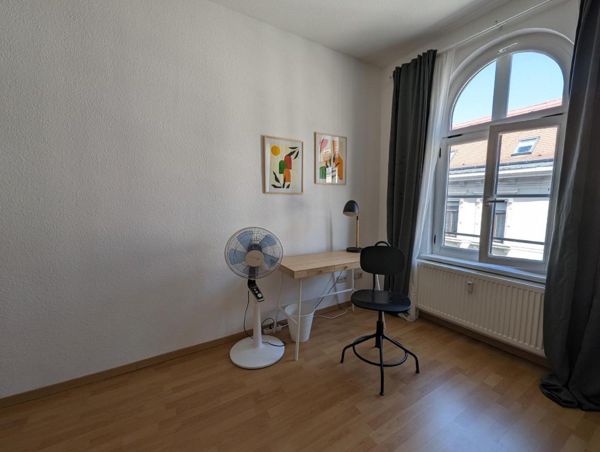 Wohnung In Hallischer Innenstadt Halle  Zewnętrze zdjęcie